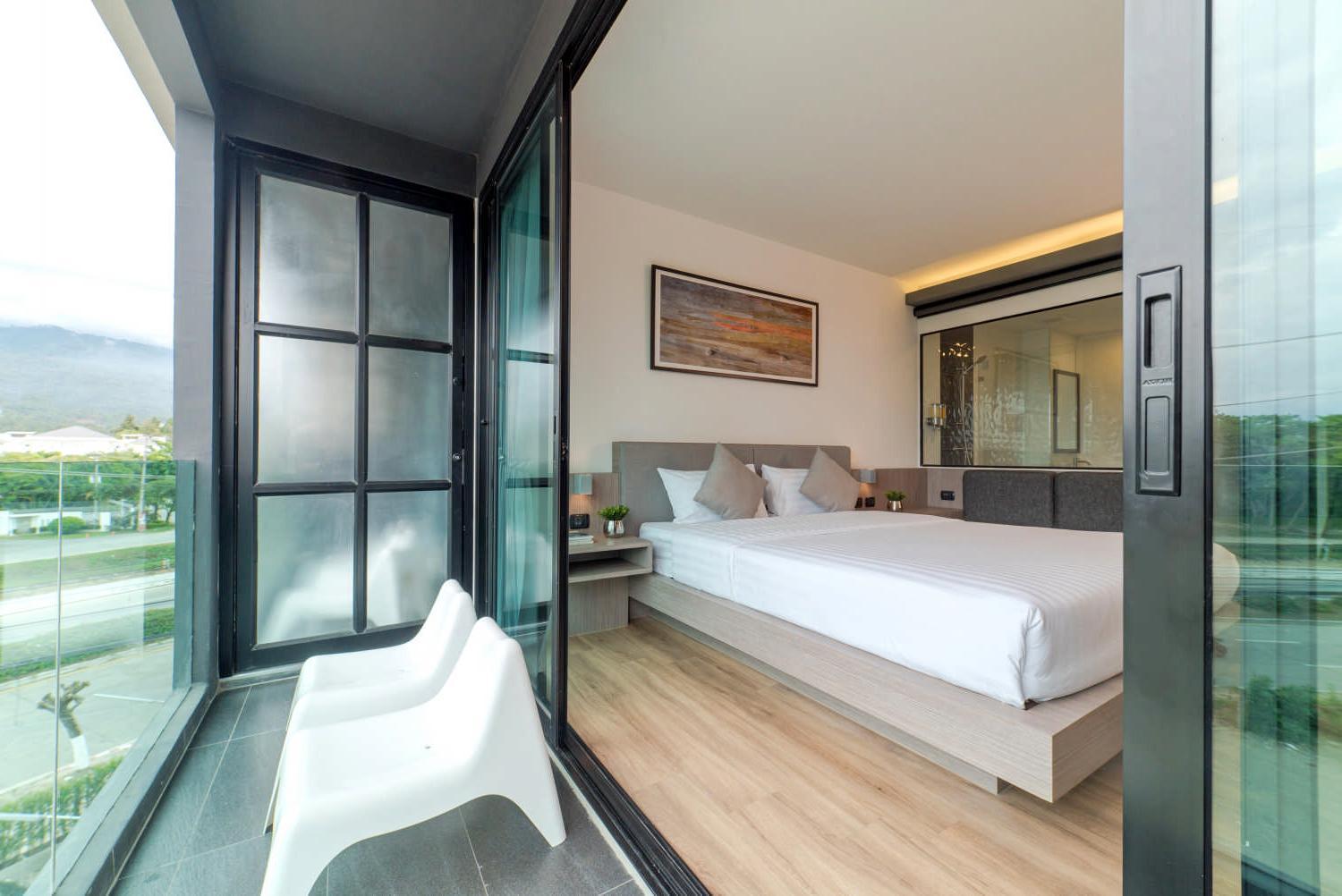 Pause And Play Hotel Chiang Mai Exterior foto